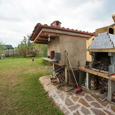 Vendégház Ai Vecchi Pini *